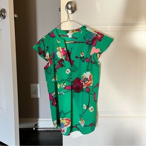 Floral green blouse with butterfly sleeves